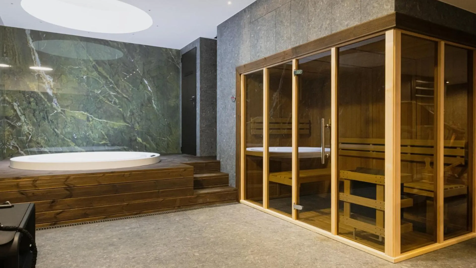 Easylife - Spa E Terrazza Vicino Al Duomo Milan 0*,