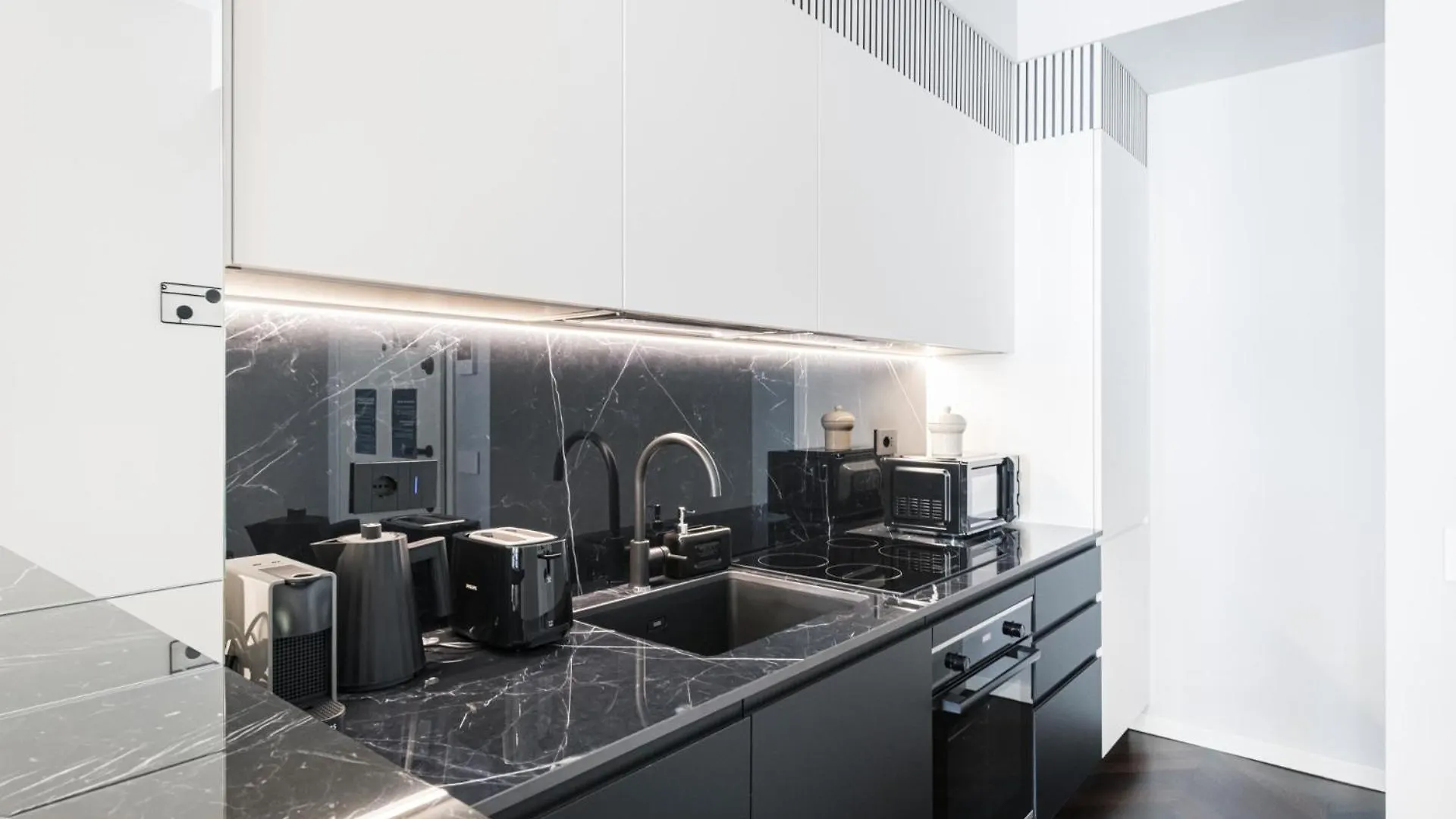 Easylife - Spa E Terrazza Vicino Al Duomo Milan